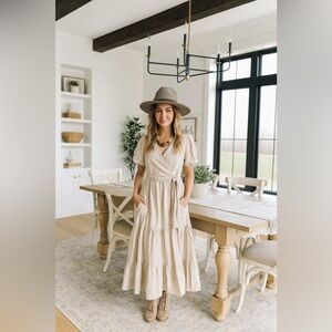 Farmhouse Linen boho dress w colonial peasant shabby chic vibe